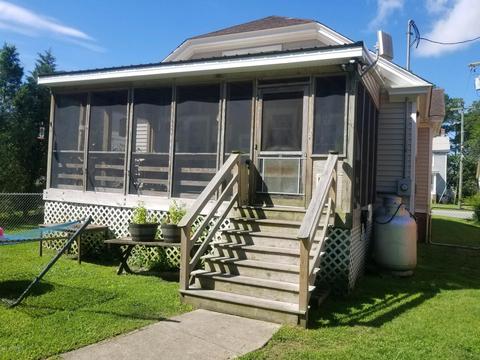 379 E Main St, Belhaven, NC 27810 photo 3