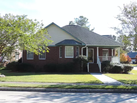 409 Taberna Cir, New Bern, NC 28562 photo 1