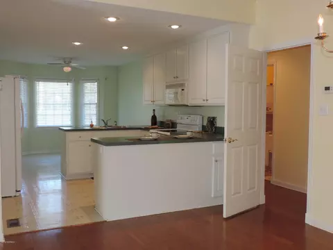 409 Taberna Cir, New Bern, NC 28562 photo 11