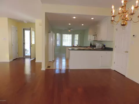 409 Taberna Cir, New Bern, NC 28562 photo 10