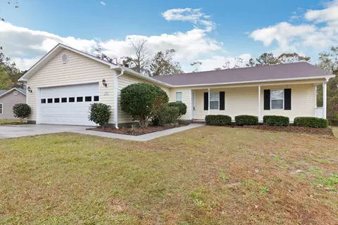 134 Fodder Dr, Hubert, NC 28539 photo 2