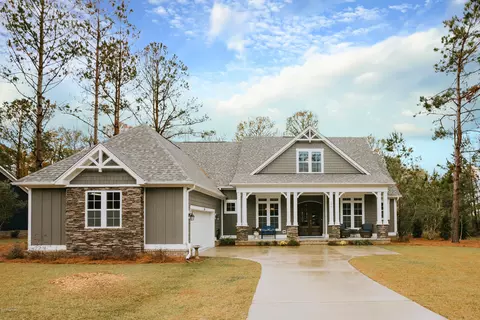 160 Iris Way, Hampstead, NC 28443 photo 1
