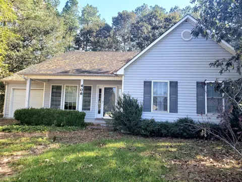 406 Cherry Ct, Richlands, NC 28574 photo 1