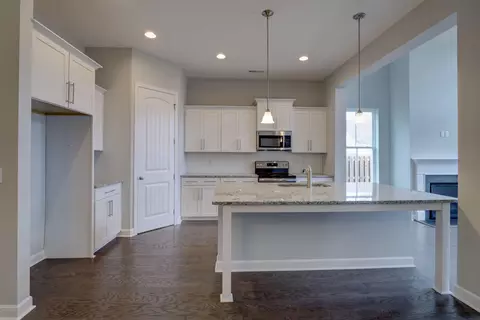 810 Rosedale Dr, Hampstead, NC 28443 photo 9