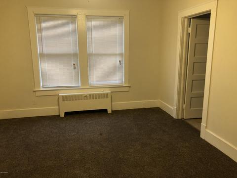 110 E 8th St, Washington, NC 27889 photo 17