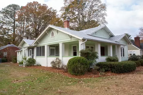 282 4th St, Ayden, NC 28513 photo 3