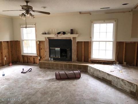 911 Shipyard Pt, New Bern, NC 28560 photo 8