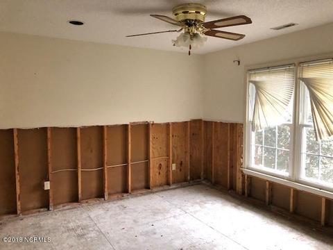 911 Shipyard Pt, New Bern, NC 28560 photo 10