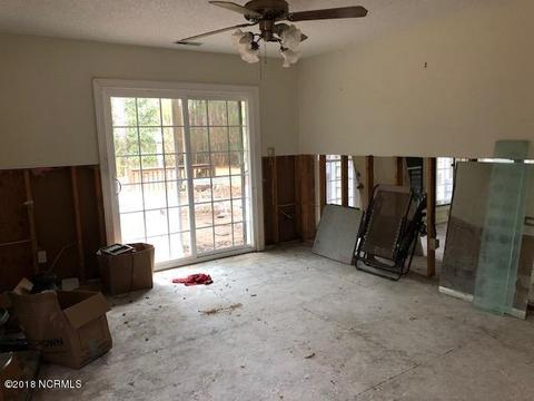 911 Shipyard Pt, New Bern, NC 28560 photo 6