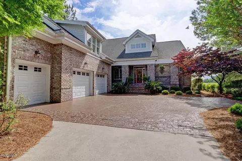 102 Cedar Ct, Wallace, NC 28466 photo 2