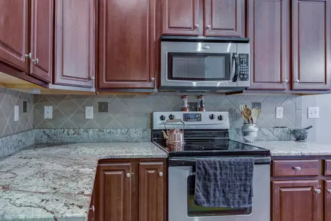 212 Contrail Rd, Hampstead, NC 28443 photo 12