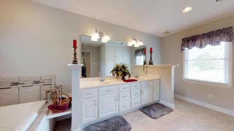115 Austin Point Dr, Washington, NC 27889 photo 19