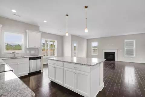 576 Aurora Pl, Hampstead, NC 28443 photo 12