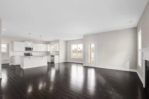 576 Aurora Pl, Hampstead, NC 28443 photo 7