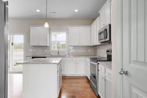 602 Aurora Pl, Hampstead, NC 28443 photo 10