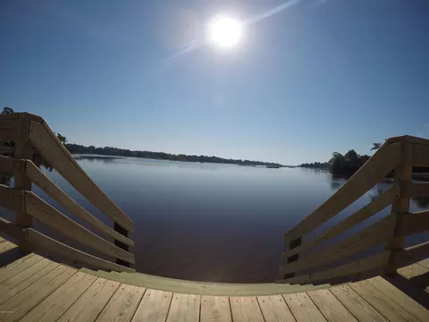 303 Crown Pointe Dr, Hampstead, NC 28443 photo 13