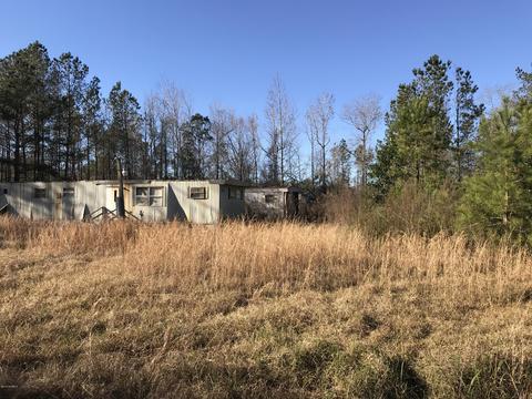 2014 Haws Run Rd, Maple Hill, NC 28454 photo 3