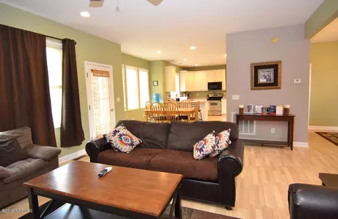 113 Friendly Ln, Hampstead, NC 28443 photo 11