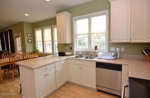 113 Friendly Ln, Hampstead, NC 28443 photo 18