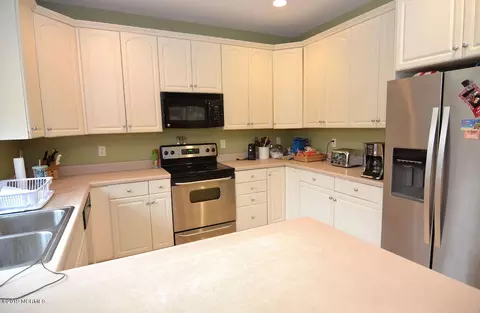 113 Friendly Ln, Hampstead, NC 28443 photo 17