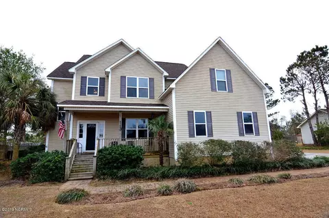 113 Friendly Ln, Hampstead, NC 28443 photo 1