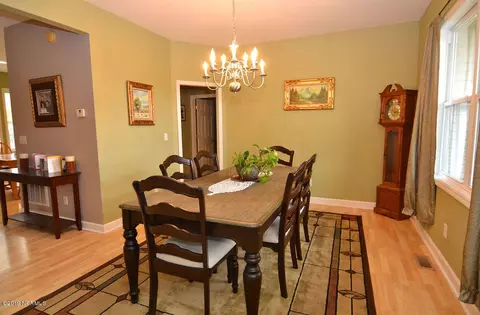 113 Friendly Ln, Hampstead, NC 28443 photo 5