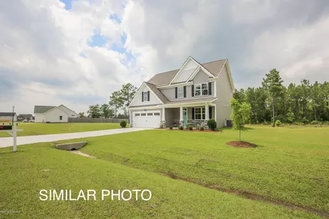 694 Aria Ln, Hubert, NC 28539 photo 2