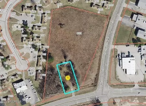 1721 Herring Ave E, Wilson, NC 27893 photo 1