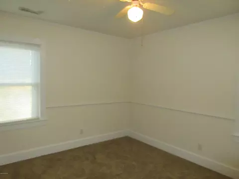 811 E 8th St, Washington, NC 27889 photo 8