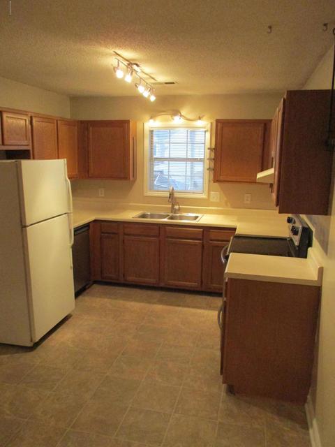 148 Parnell Rd, Hubert, NC 28539 photo 5