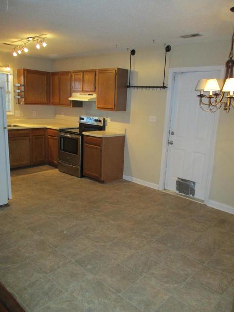 148 Parnell Rd, Hubert, NC 28539 photo 8