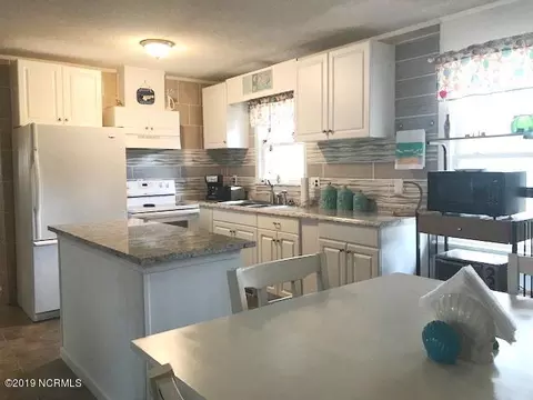780 Johnson Nursery Rd, Willard, NC 28478 photo 8