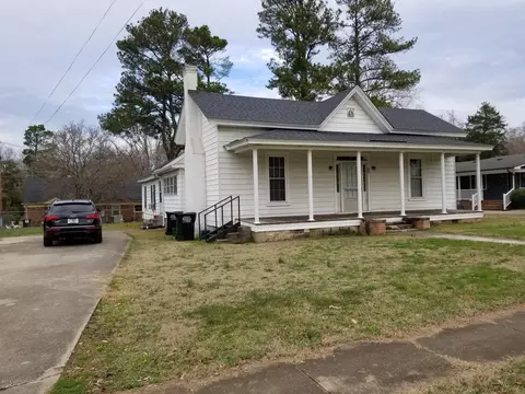 223 E Railroad St, Spring Hope, NC 27882 photo 1
