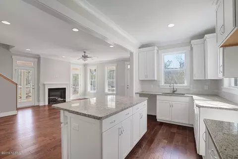 835 Dan Owen Dr, Hampstead, NC 28443 photo 10