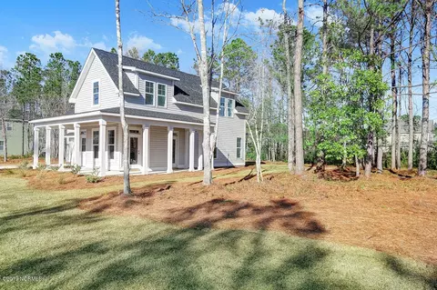 835 Dan Owen Dr, Hampstead, NC 28443 photo 2