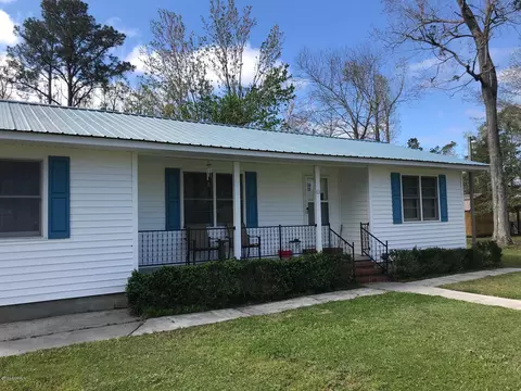 63 Maple Dr, Oriental, NC 28571 photo 1