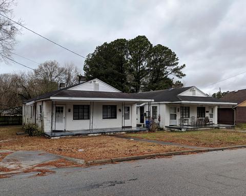1007 Reid St E, Wilson, NC 27893 photo 1