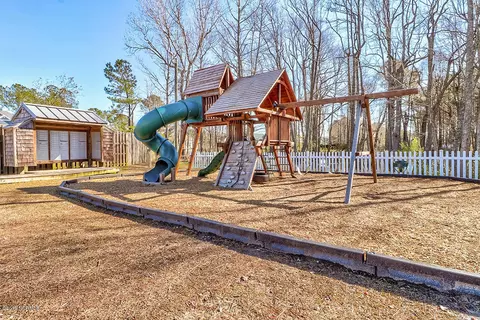 510 Montgomery Loop, Hampstead, NC 28443 photo 34