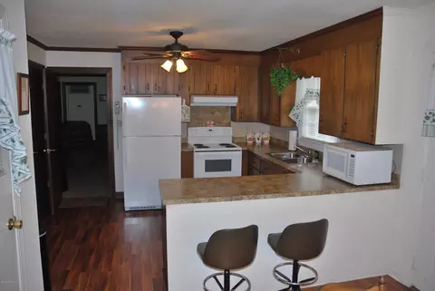 3814 Random Rd, Kinston, NC 28504 photo 6