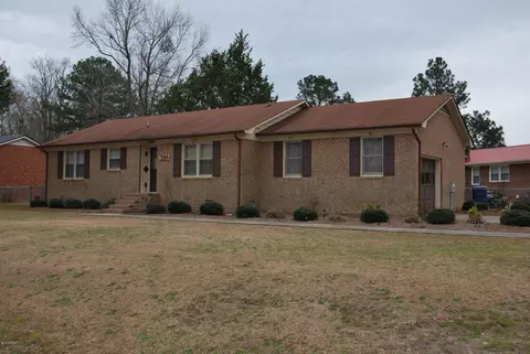 3814 Random Rd, Kinston, NC 28504 photo 2
