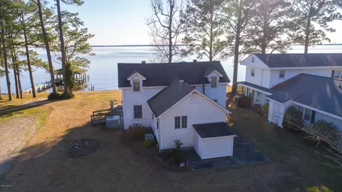 545 Island View Rd, Bath, NC 27808 photo 4