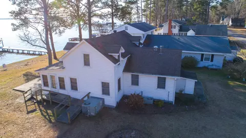 545 Island View Rd, Bath, NC 27808 photo 1