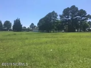 117 E Circle Dr, Hamilton, NC 27840 photo 1