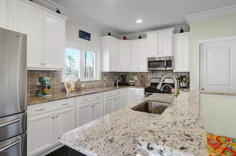 131 Summerset Lndg, Hampstead, NC 28443 photo 12