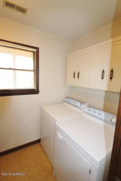 669 Hughes Rd, Hampstead, NC 28443 photo 17