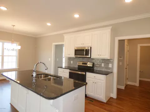 7246 Bitterroot Rd, Rocky Mount, NC 27803 photo 2