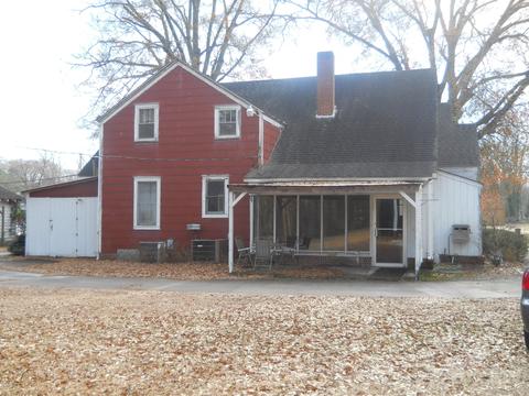 106 E Watson St, Windsor, NC 27983 photo 4