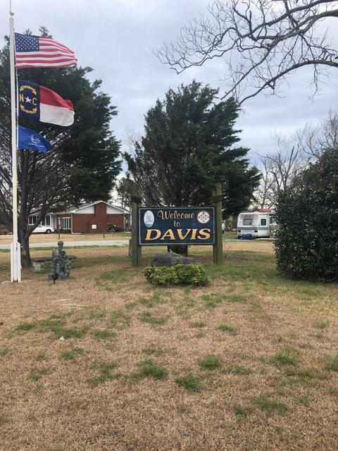 255 Community Rd, Davis, NC 28524 photo 3