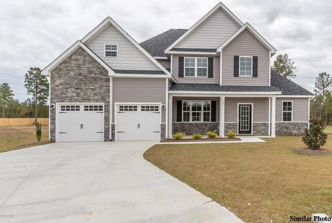 683 Aria Ln, Hubert, NC 28539 photo 1