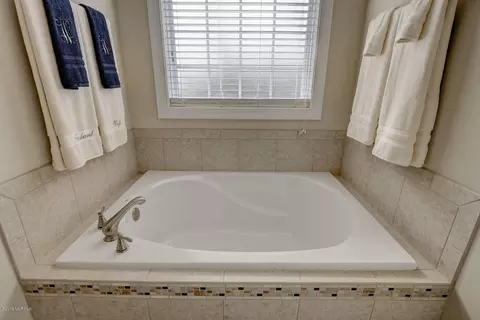 69 Round Table Ln, Hampstead, NC 28443 photo 20
